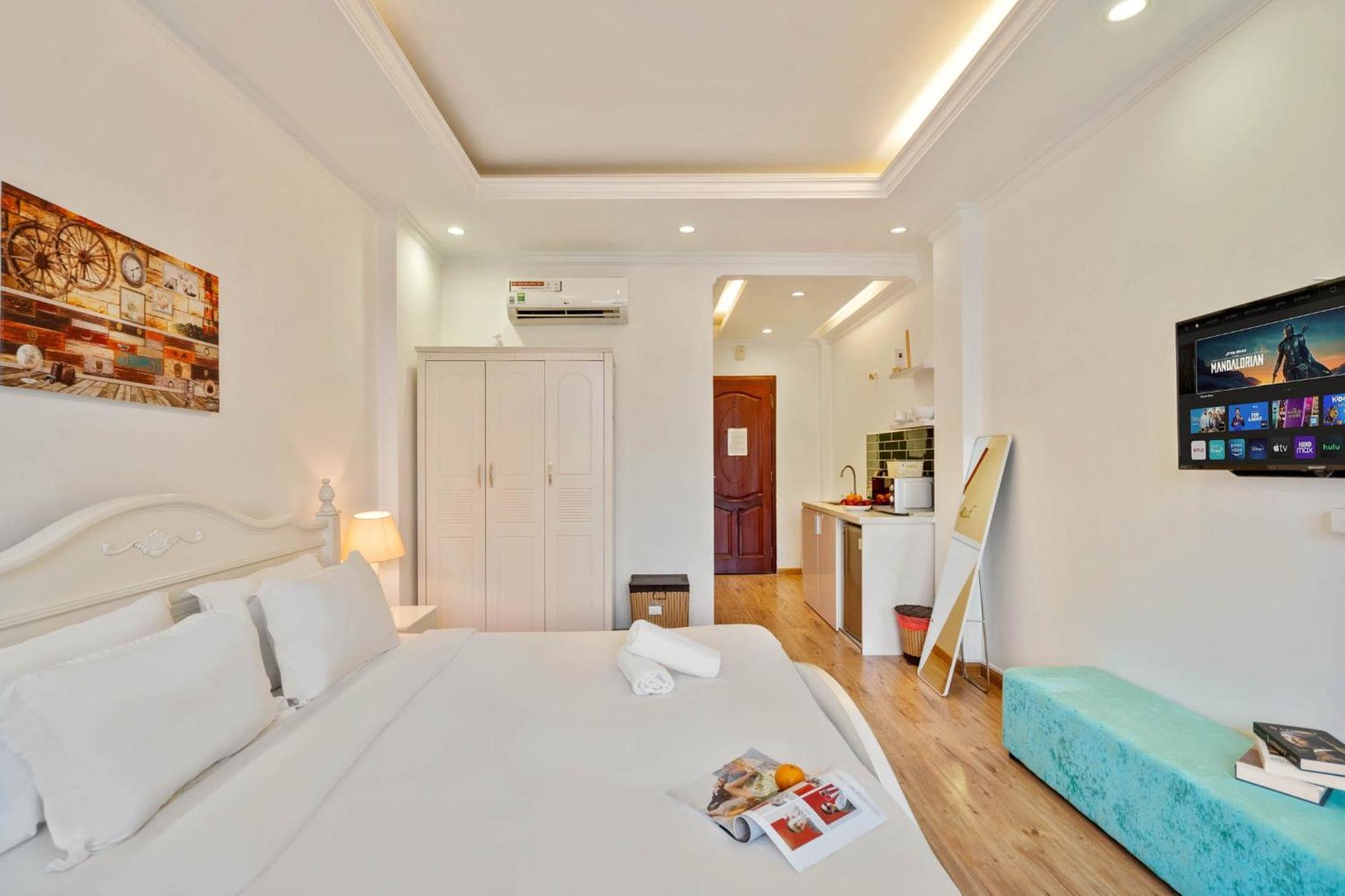 Center D1 Near Ben Thanh Market * TP. Hồ Chí Minh
